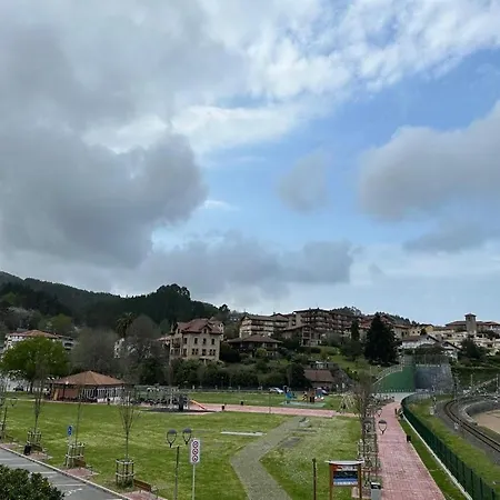 Urdaibai Apartman *